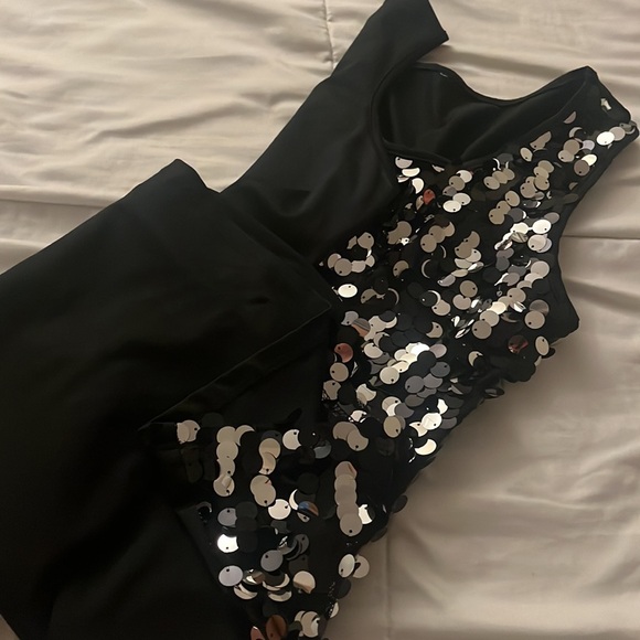 DISCO DRESS LAS VEGAS - Picture 3 of 3